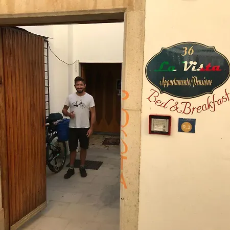 La Vista Bed & Breakfast 4*