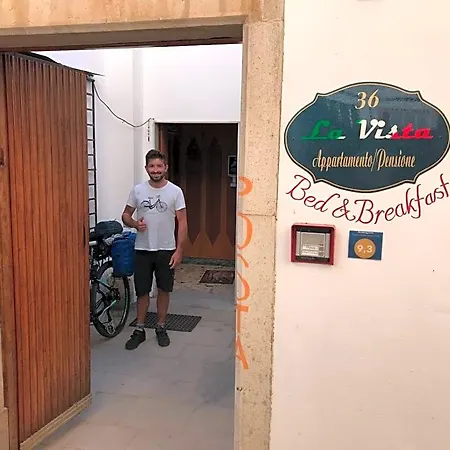 La Vista
